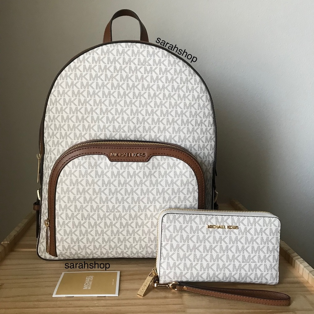 🌼Michael Kors Backpack Set